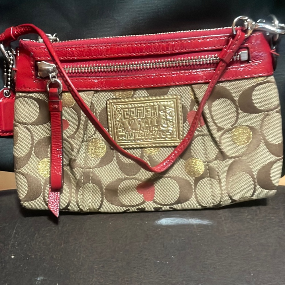 Coach poppy wristlet